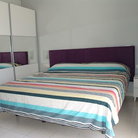 Moderno Apartamento Con Vistas Al Mar Playa Del Aguila  Buitenkant foto