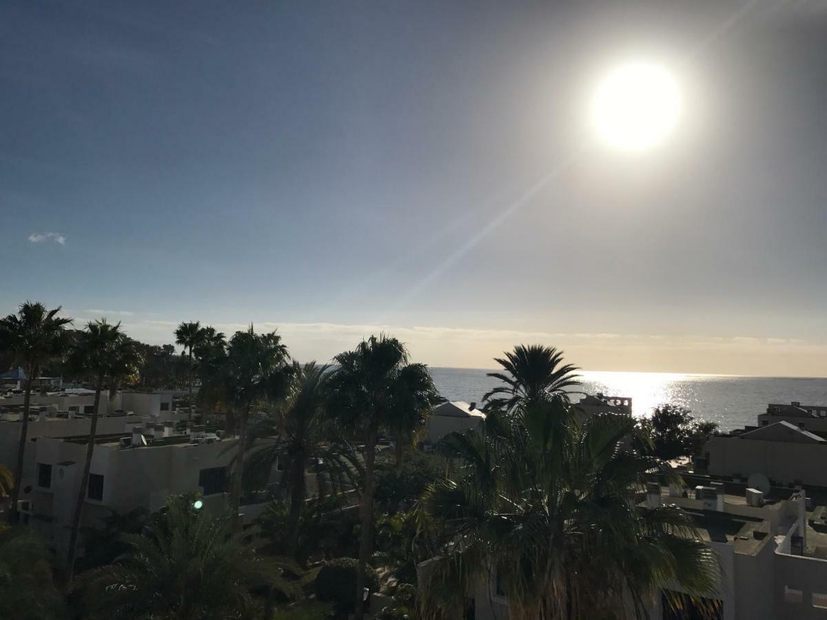 Moderno Apartamento Con Vistas Al Mar Playa Del Aguila  Buitenkant foto